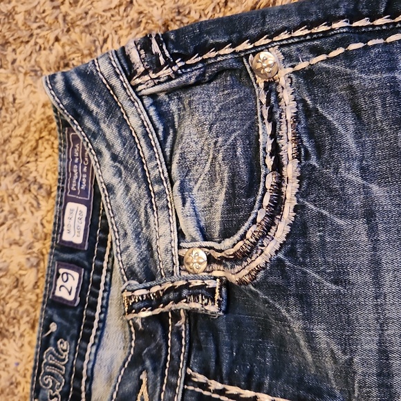 Miss Me Mid-Rise Easy Crop - Picture 3 of 12